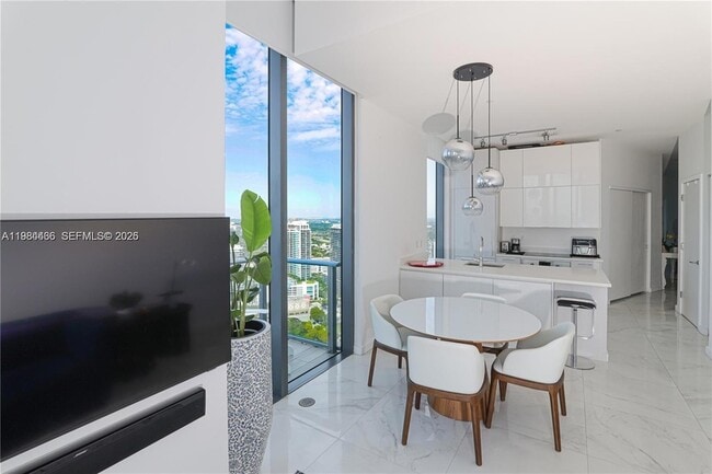 Photo - 501 NE 31st St Unit 4008