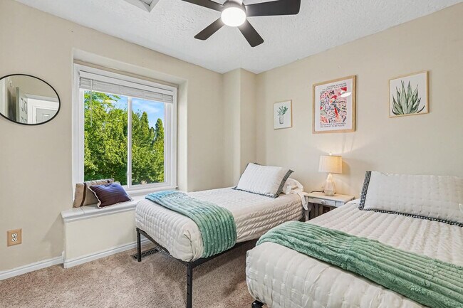Photo - 7400 Newbrook Dr Unit SI ID1630778P
