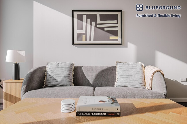 Photo - 5252 S Cornell Ave Unit FL20-ID1157