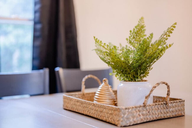 Photo - 710 E Franklin St Unit ID1061627P