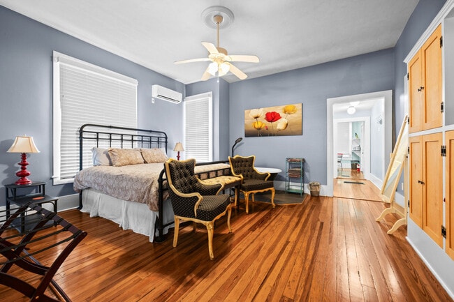 Photo - 715 SE 2nd Ave Unit ID1359135P