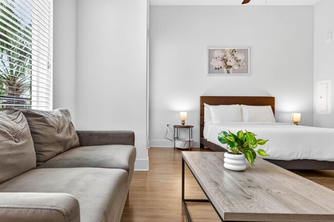 Photo - 1116 Gramercy Ln Unit SI ID1316303P