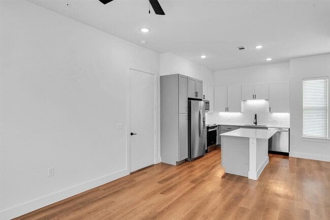 Photo - 1524 Soccer Dr