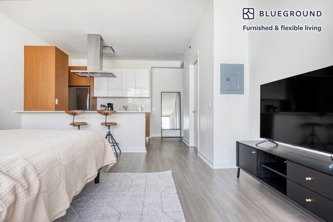 Photo - 500 N Lake Shore Dr Unit FL37-ID436