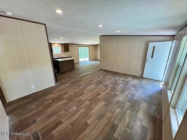 Photo - 454 Old Enochs Rd