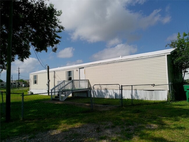 Photo - 2501 Mcdonald Rd