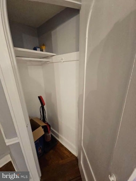 Photo - 5736 Woodcrest Ave