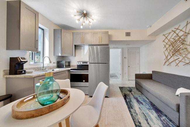 Photo - 1540 SW 22nd Ave Unit ID1388868P