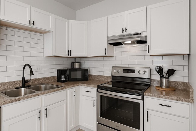 Photo - 607 E Euclid St Unit ID1239399P