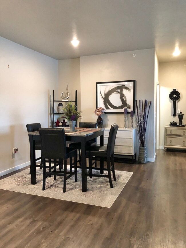 Photo - River Run Apartments