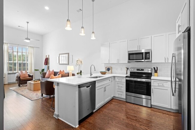 Building Photo - 1638 54th Ave N Unit 123