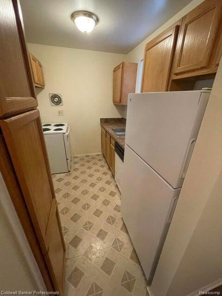Photo - 4200 S Rochester Rd Unit 106