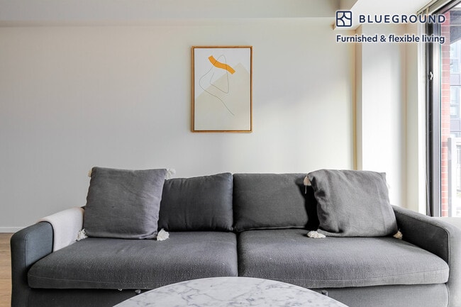 Photo - 211 W Scott St Unit FL3-ID1416