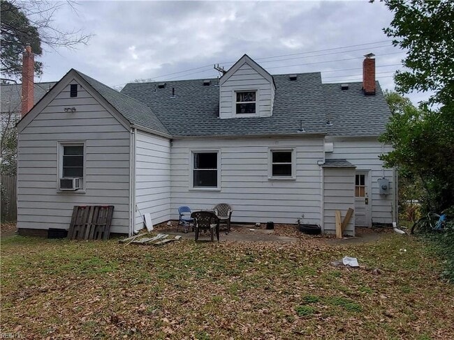 Photo - 5905 Hampton Blvd