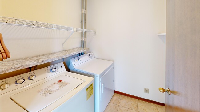 Photo - High Point Commons Apartments