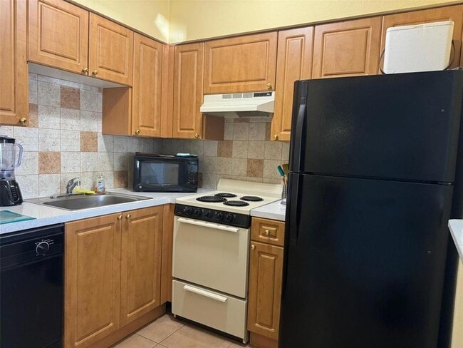 Photo - 2607 NE 8th Ave Unit 3