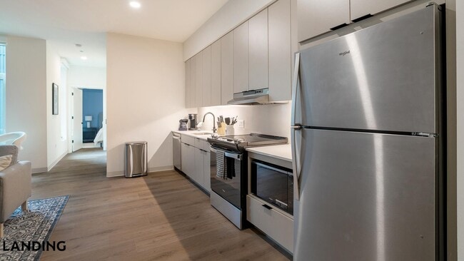 Photo - 1529 N Fremont St Unit 215