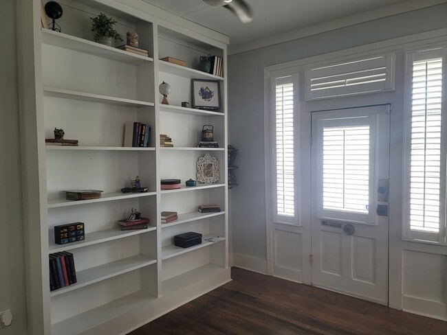 Photo - 1409 Moody Ave