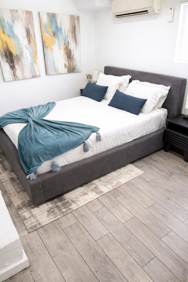 Photo - 716 Madison St Unit SI ID1466892P