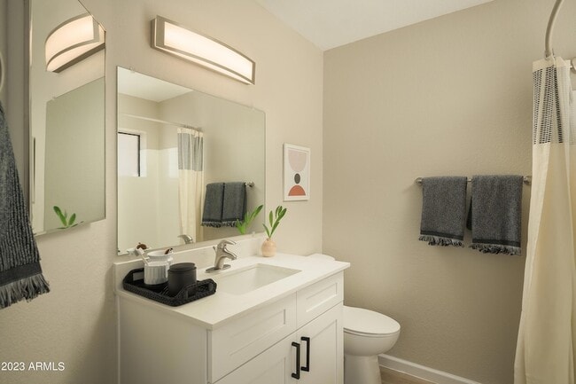 Photo - 1440 S Val Vista Dr Unit 1