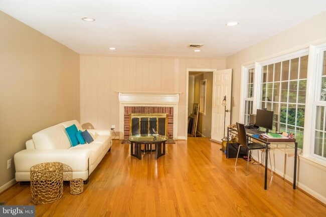 Photo - 500 Springvale Rd