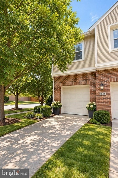 Photo - 45050 Brae Terrace Unit 103