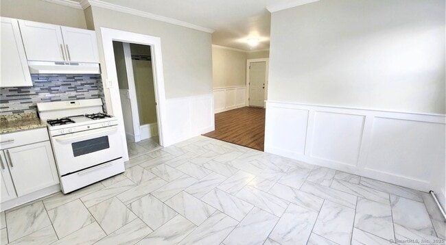 Photo - 1514 Pembroke St Unit 2R