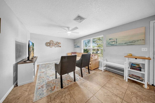 Photo - 779 34th St SE Unit ID1319966P