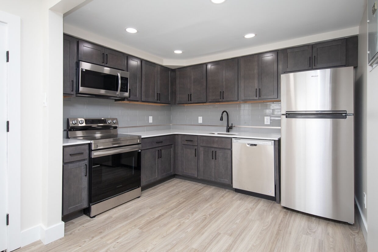 Floor Plan - Cambridge Newly Renovated