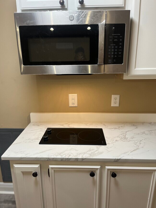 Photo - 3276 Maplewood Dr