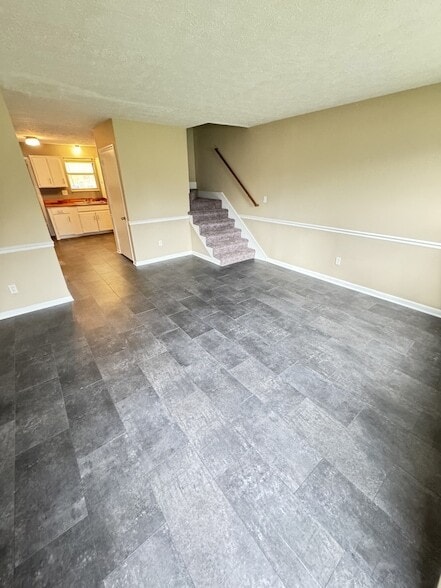 Photo - 908 Smith St