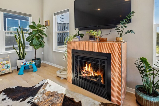 Photo - 412 W Shoreline Dr Unit SI ID1593934P
