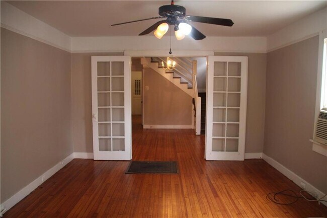 Photo - 8134 Freret St