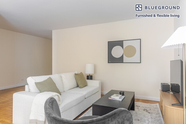 Photo - 30 Park Ave Unit SI FL3-ID1941