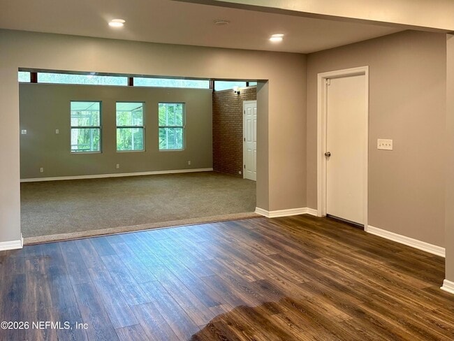 Photo - 7018 Bonnie Brae Ln