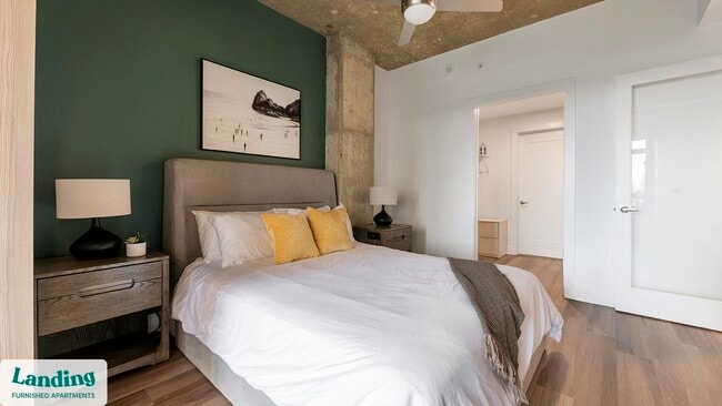 Photo - 5201 Leesburg Pike Unit 440