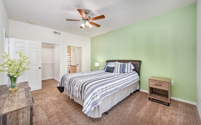 MAA Kirkwood Apartments - Stafford, Texas - 21 units