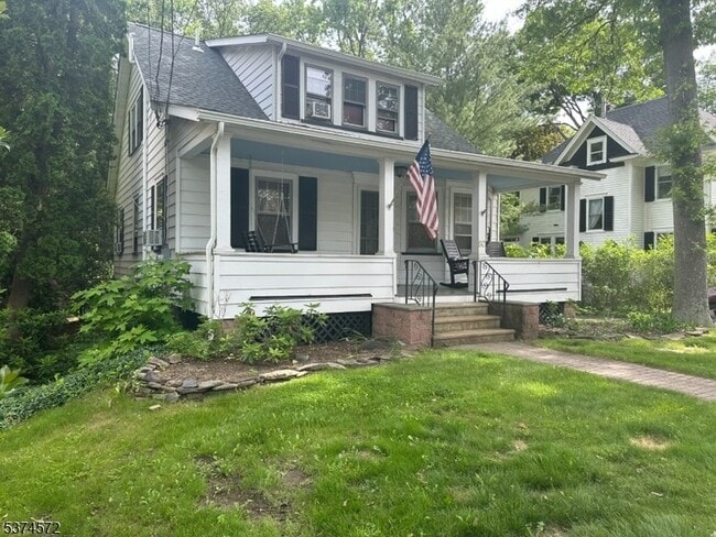 Building Photo - 90 Washington St