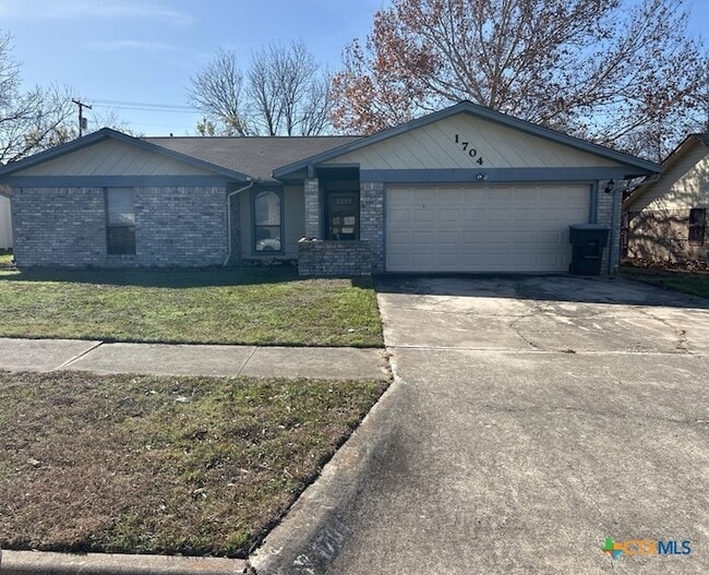 Building Photo - 1704 Big Bend Dr