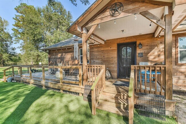 Photo - 24237 Creekwood Dr