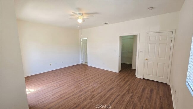 Photo - 3853 Duke St