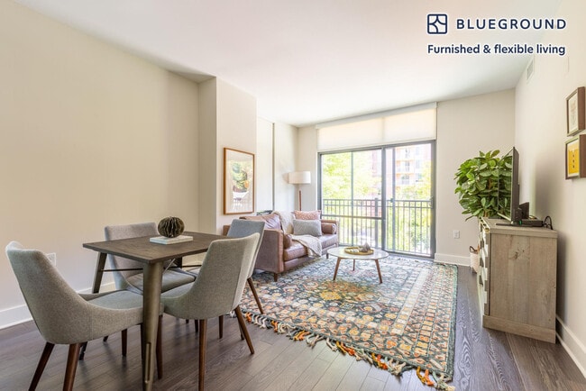 Photo - 4901 Montgomery Ln Unit FL3-ID808