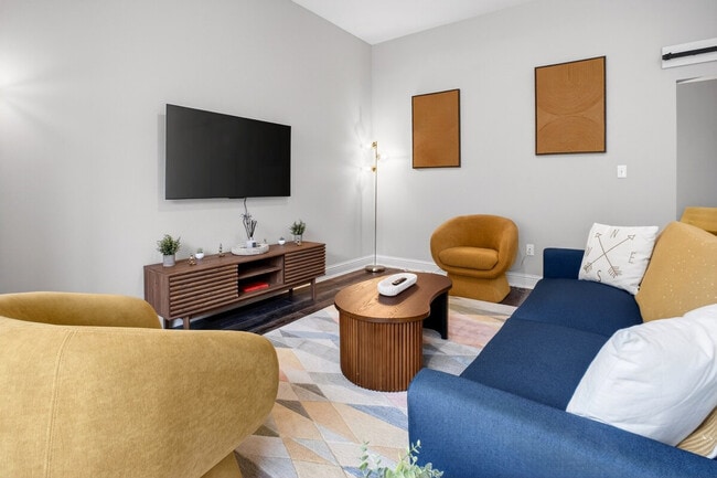 Building Photo - 110 N Boston Ave Unit ID1317376P