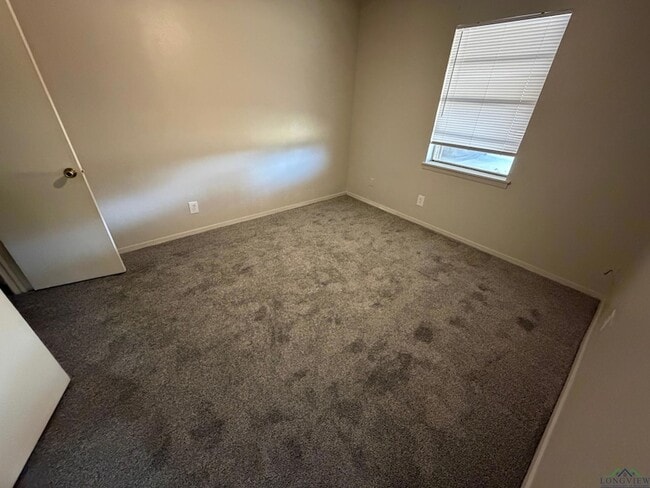 Photo - 3109 Dundee Rd