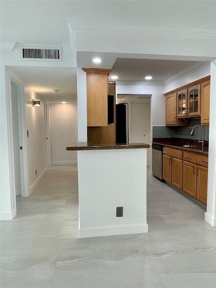 Photo - 1515 E Broward Blvd Unit 124
