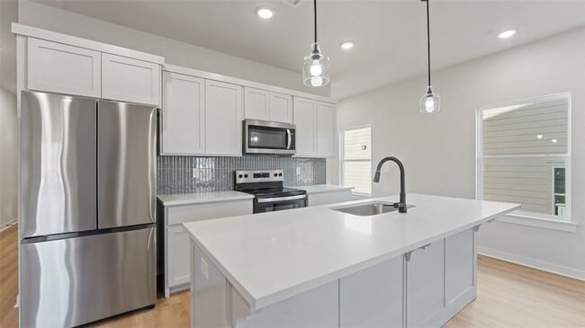 Photo - 1702 Cuppett Cir