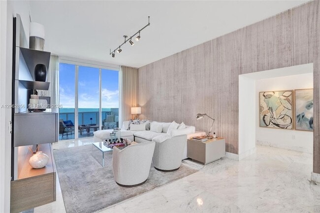 Building Photo - 16001 Collins Ave Unit 3406