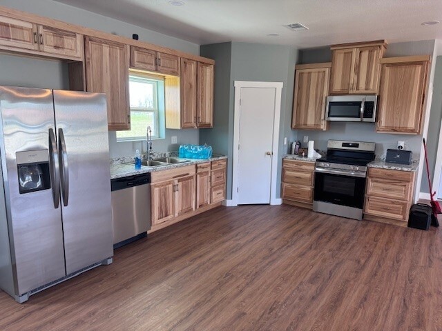 Photo - 589 CR-35500