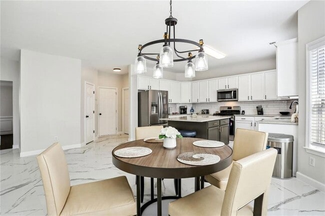 Photo - 5161 Madison Green Dr SW