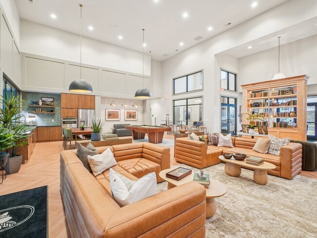 Photo - Magnolia Hill